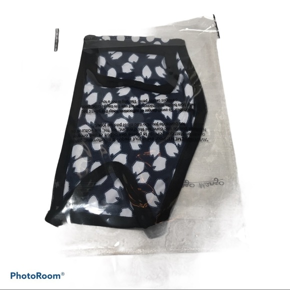 Tango Mango Reversible Mask - Picture 2 of 2